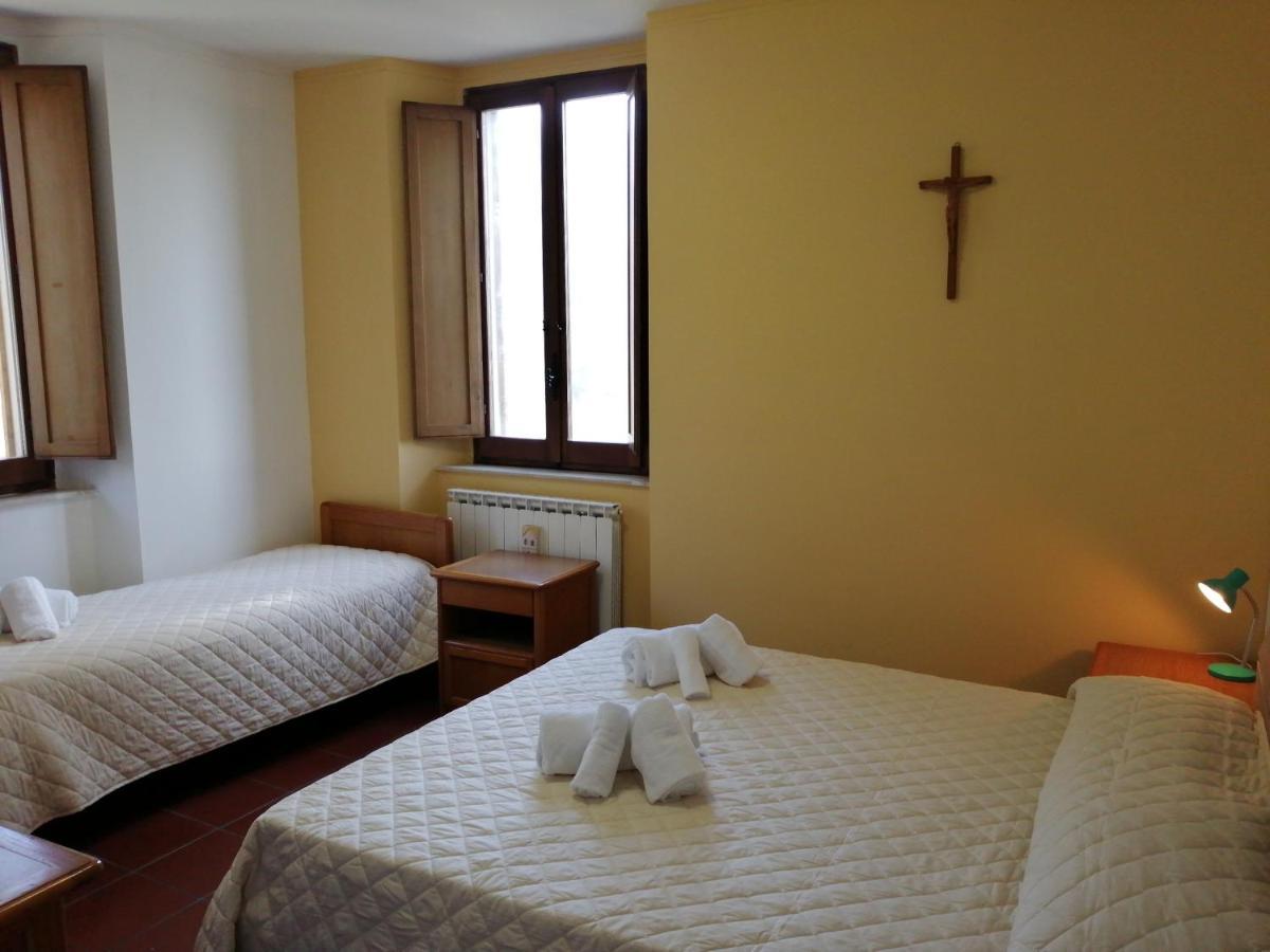 Villa Casa Per Ferie Ulivo D'Assise Extérieur photo