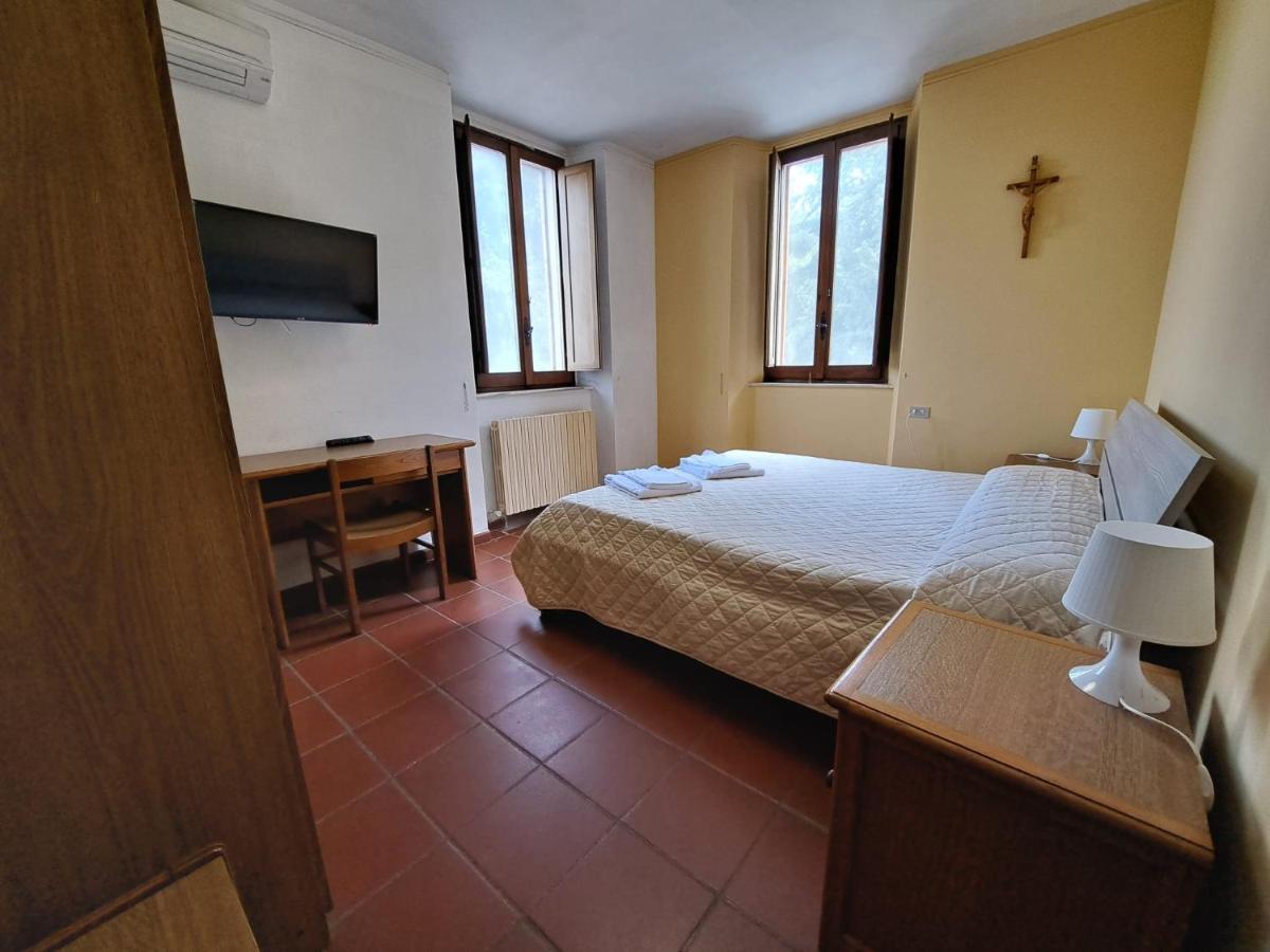 Villa Casa Per Ferie Ulivo D'Assise Extérieur photo