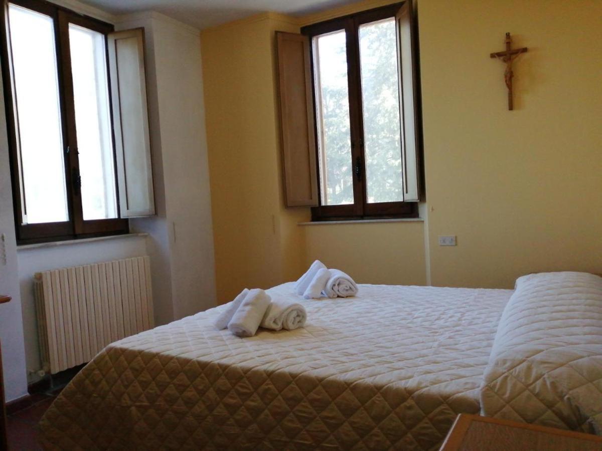 Villa Casa Per Ferie Ulivo D'Assise Extérieur photo